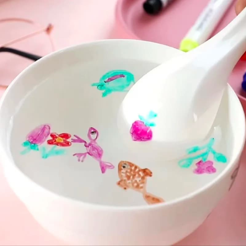 Stylos encre flottante – Magie et créativité instantanée