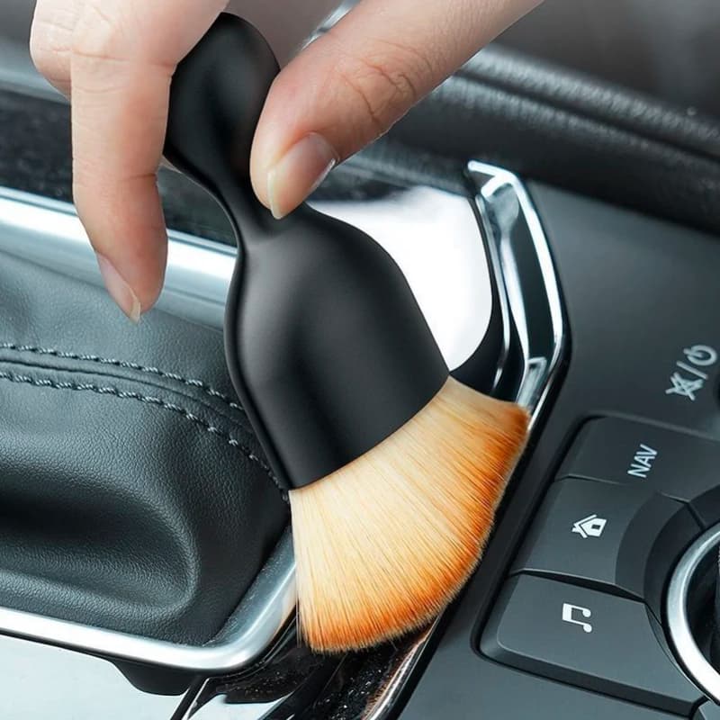 Brosse nettoyage voiture – Précision & Douceur pour l’Intérieur