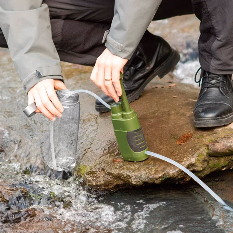 Purificateur Eau Portable pour Extérieur Purewell - Filtration à 4 Étapes, Pompe Filtrante