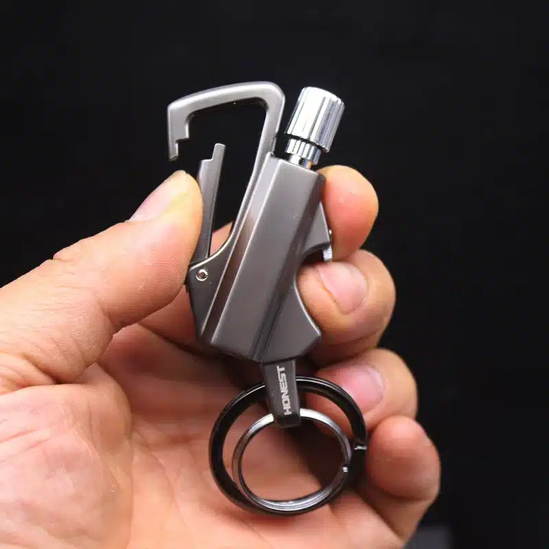 Briquet porte-clés métal ultra-résistant et élégant 6 Briquet tempête multifonctionnel pour homme