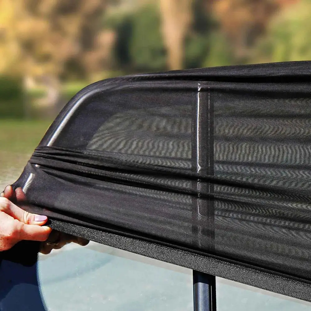 Pare-soleil voiture – Protection UV & Confort 5 Pare-soleil voiture en maille UV